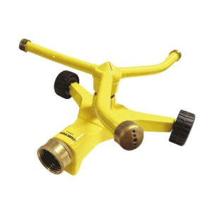 Aspersor estacionario con base metálica de 3 brazos con ruedas, 3/4" GHT Surtek